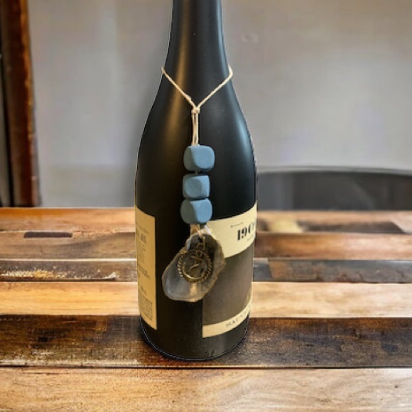 1 - Wine Bottle and Liquor Bottle Charm - Seashell with an Anchor Charm - Picture 2 of 10